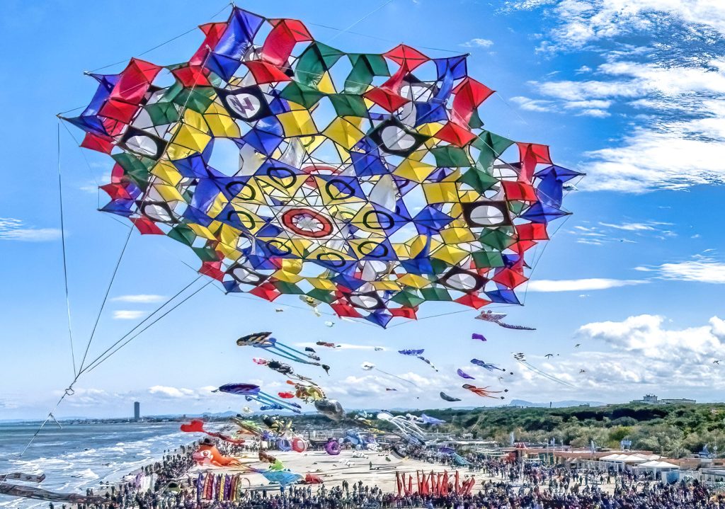 This April, Thousands of Kites will Paint the Sky for an International Festival of Flight